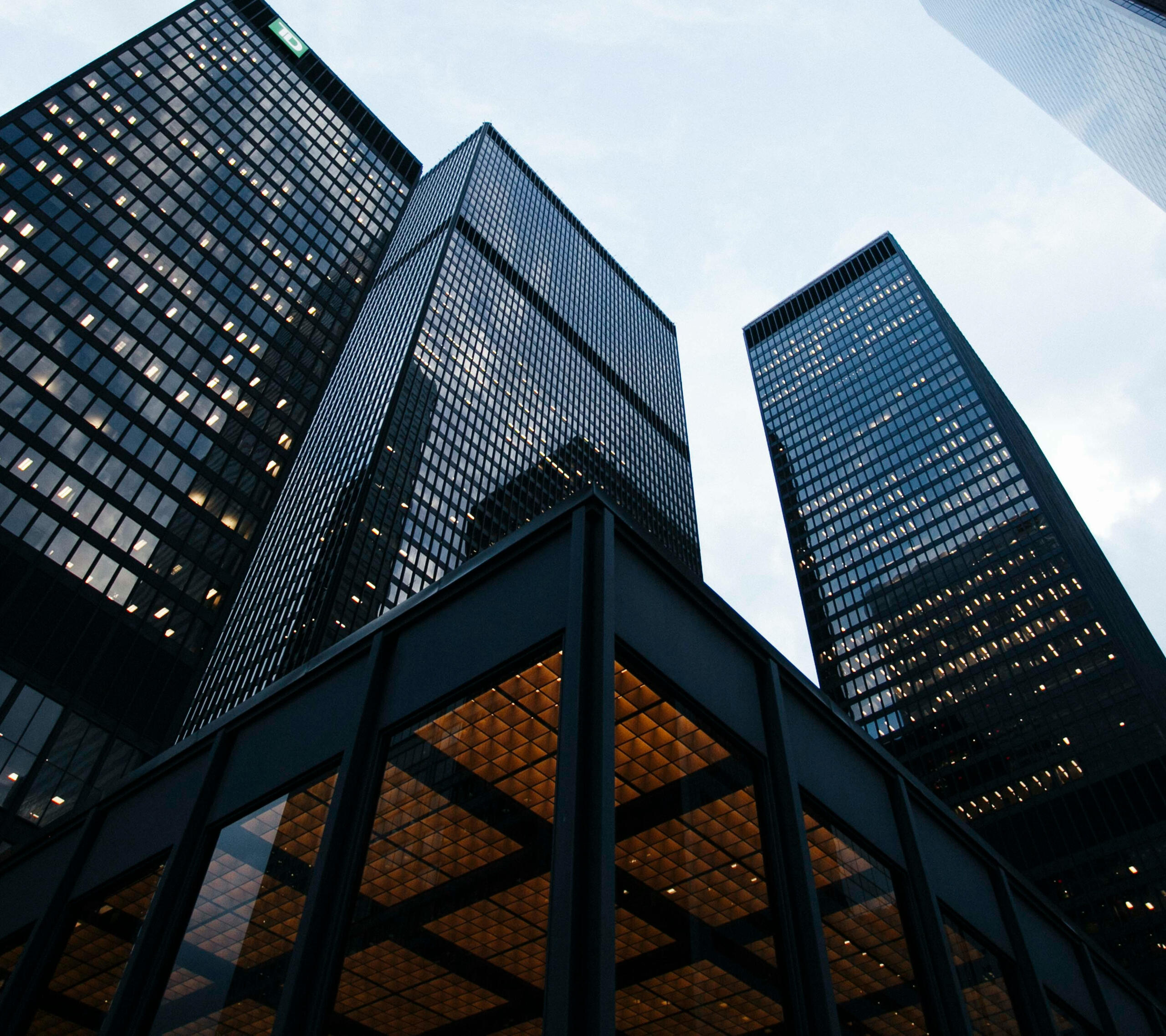 Asset: Real Estate - Invest in high-yield luxury and commercial real estate. Asset: Real Estate - Looking to acquire high-end international real estate assets?